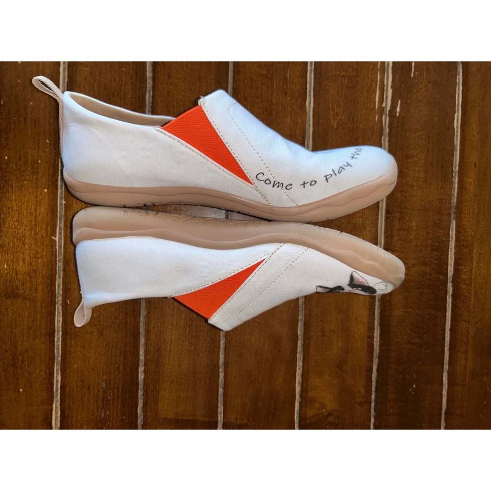 UIN Slip On Sneakers Women's Size‎ 8.5 White Cat Graphic Comfort Shoes - Picture 4 of 5